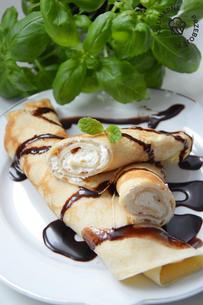 Przygotowanie naleśników z serem