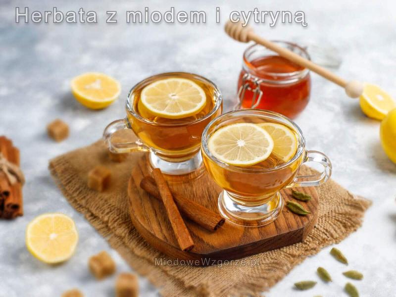 Porównanie napojów słodzonych miodem